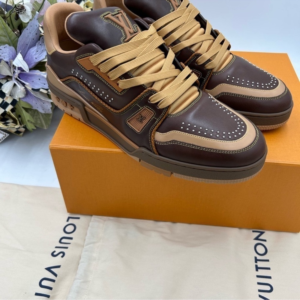 Men’s Louis Vuitton trainer sneaker size 11 fits 13 US made in Italy.RARE FIND! - Picture 11 of 11